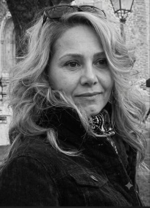2. VICEPRESIDENTA - Roya Daliri Ghamari .